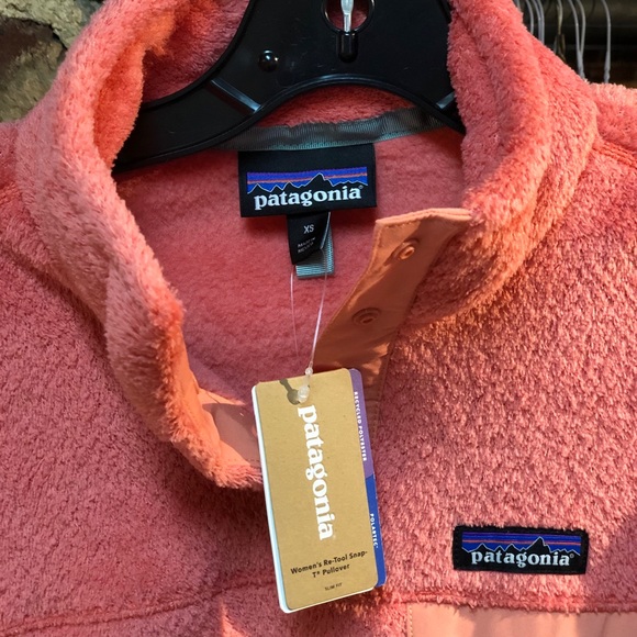 Patagonia Women’s Re-tool Snap T: Spiced Coral - Picture 4 of 5